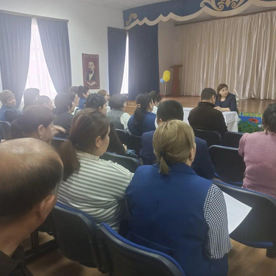 №23 Тескентоған жалпы орта білім беретін мектебінде қаңтар айының 6 күні №3 педагогикалық кеңес өткізілді. Қаралған мәселелер:
