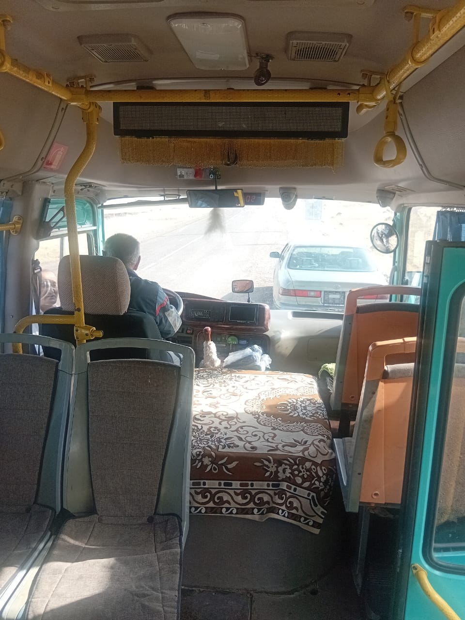 Аққайнар ауылынан білім алушыларды тасымалдайтын  автобус