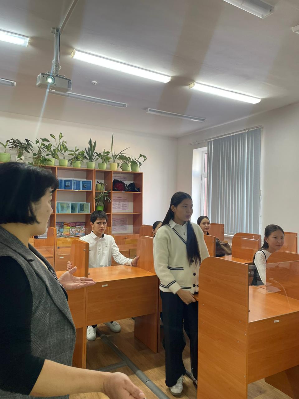 "Табыстың күмәнді түрлері,  қалай алаяқтардың тұзағына түспеуге болады? "