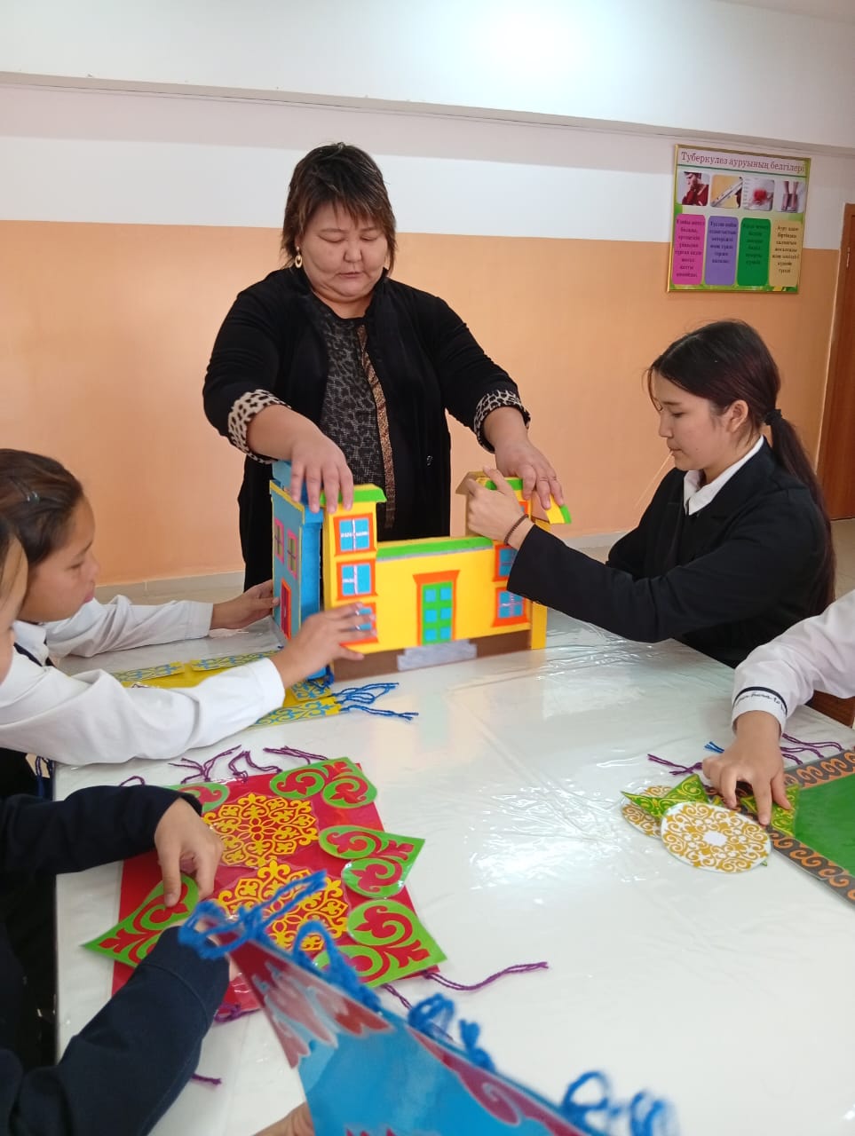 «Қыз тәрбиесі – ұлт тәрбиесі»